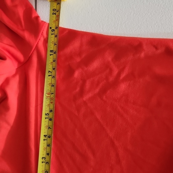 Michael Kors Womens Dress Size M Longsleeve Peachish Gold Midi Belt Tunix - Picture 10 of 10